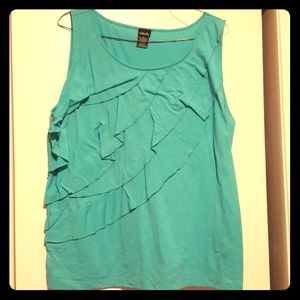 💟💥 = 5 for $30 Rafaella XL ruffled tank